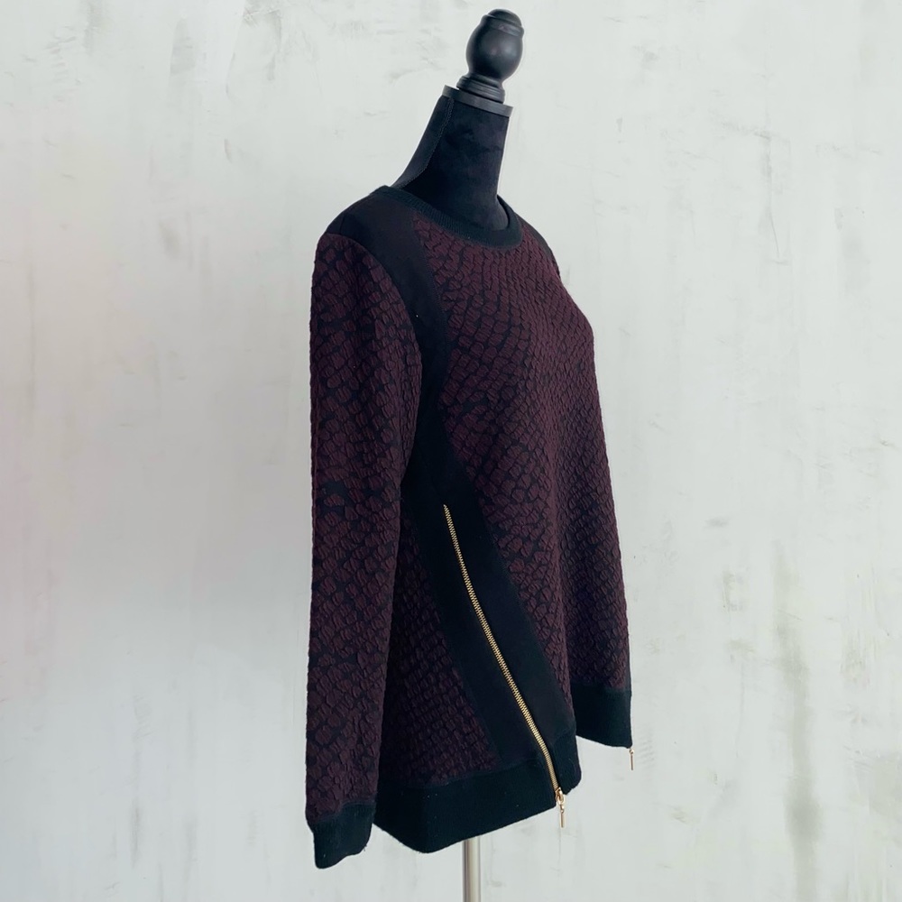Rebecca Taylor Crew Neck Sweater. Size 6. Black and burgundy w gold zipper